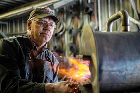 Spear Makers Go From The Darkhouse To The Spotlight The Globe News