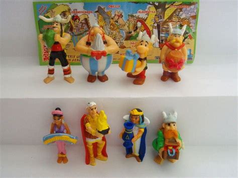 Kinder Surprise Complete Collectible 8 Figures Set ASTERIX OBELIX