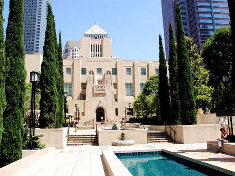 10 awe-inspiring Art Deco buildings in Los Angeles | Art deco buildings ...