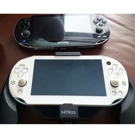 PS Vita Slim Wifi Model PCH 2006 Series Video Gaming Video Game