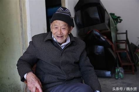 鬼子戰刀從他後背進前胸出 96歲抗戰老兵沒有國家紀念章 每日頭條