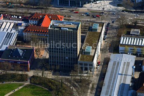 Karlsruhe Aus Der Vogelperspektive Hochhaus Geb Ude Der Universit T