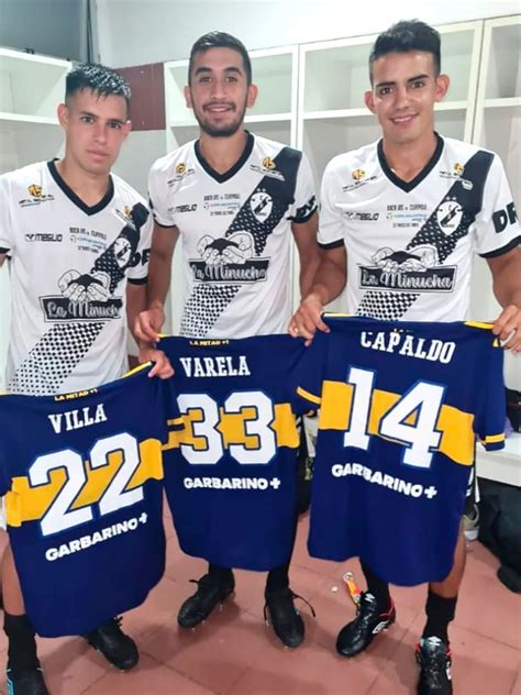 Los jugadores de Claypole hicieron fila en el vestuario de Boca para