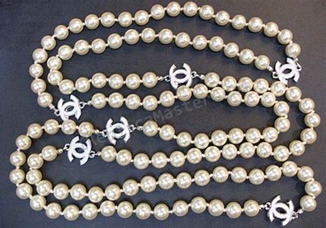 Chanel White Pearl Necklace Replica 118 Swiss Replica Watches Onsale