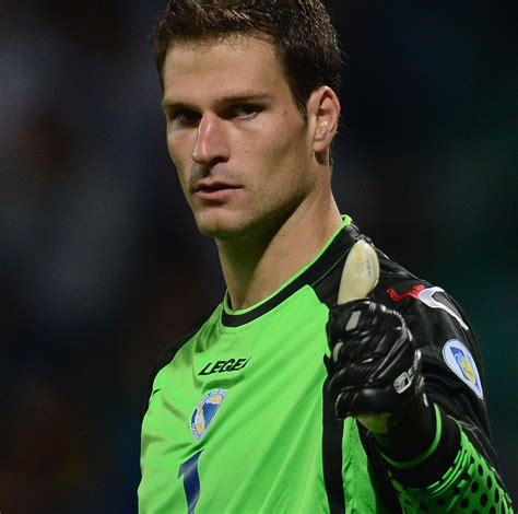 Asmir Begović: The Best Player of Stoke City - Sarajevo Times