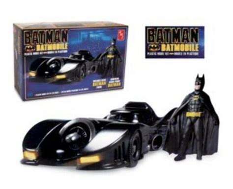 Amt Batman 1989 Batmobile W Resin Batman Figure 125 Scale Model Kit