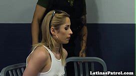 Latina Immigrant Sucks The Us Border Patrol Xnxx