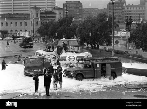 Oslo 19690629 Esso Tanklaster mit Benzin kollidierte mit einem Zug, der ...