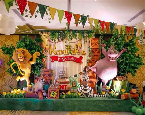 Madagascar Backdrop Ideas Jungle Theme Birthday Party Safari