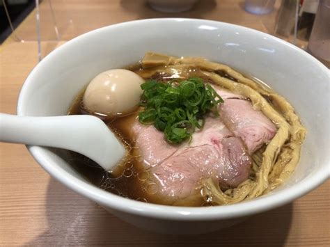 『醤油らぁ麺』らぁ麺 和來のレビュー ラーメンデータベース