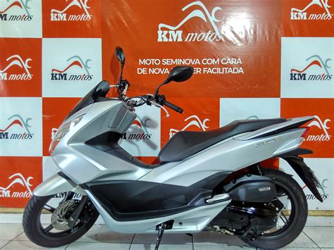 Honda Pcx Prata Km Motos Sua Loja De Motos Seminovas