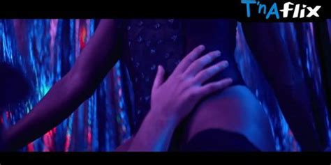 Zita Hanrot Lesbian Bush Scene In My Sole Desire Tnaflix