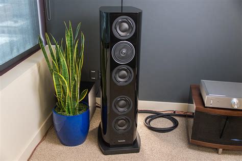 Technics Reference Class R1 Audio System | Video Review | Digital Trends