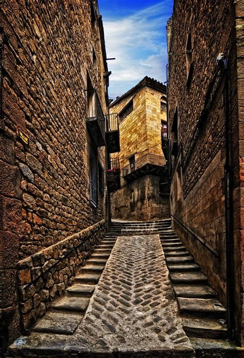 Calaceite Teruel Railroad Tracks Places To Go Brick Alley