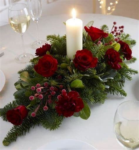 Beautiful Christmas Table Centerpieces For Your Dining Room 06 HMDCRTN