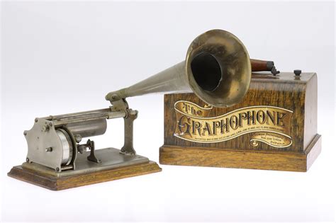 Lot 852 Columbia Phonograph Graphophone