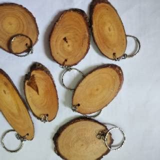 Jual Gantungan Kunci Kayu Pinus Kalimantan Grosir Shopee Indonesia