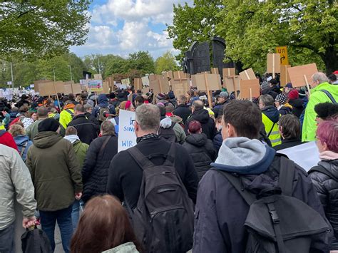 Aktuelles Werkstatt Beschäftigte demonstrieren in Hannover