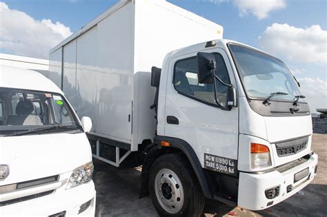 TEB 2016 Fuso 12T Truck One Car Source