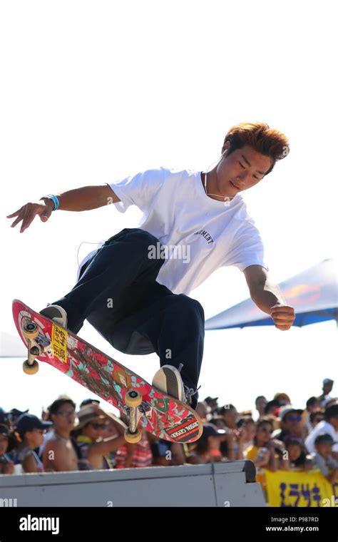 Murasaki Shonan Open 2018 Skateboard Street Contest Qualifying At