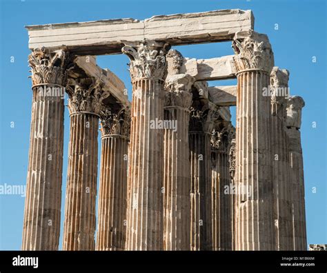 Temple De Zeus Olympien Ath Nes Photo Stock Alamy