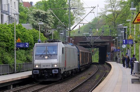 Von Akiem Lineas Kommt Aus Richtung K Ln Aachen Hbf Und F Hrt