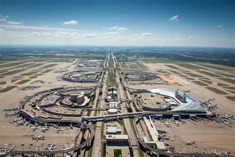 El Aeropuerto Dfw Cumple A Os De Servicio Peri Dico Viaje