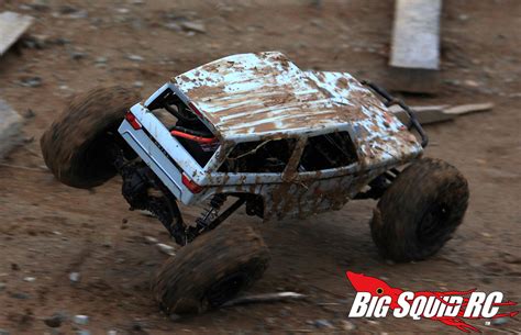 Review Axial Wraith Spawn RTR Rock Racer Big Squid RC RC Car And