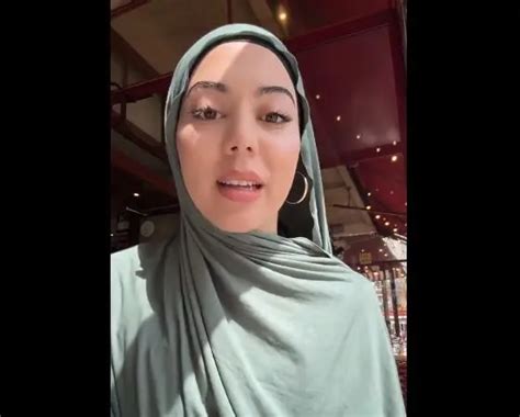 A Cause De Son Hijabun Français Crache Sur Une Marocaine Et Linsulte à Paris Hibapress