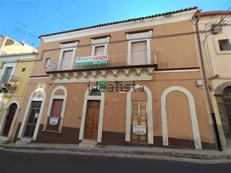 Casa Indipendente In Vendita In Corso Italia Cattedrale Ecce Ragusa