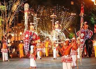 Esala Perahera - Sri Lanka Eden Travels