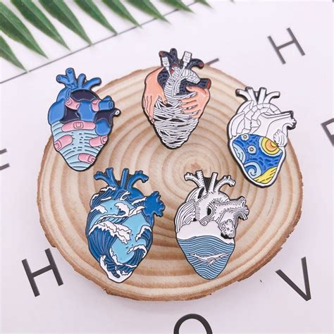 Creative Skeleton Organs Heart Enamel Brooch Sea Spray Airplane Whale