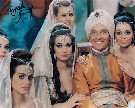 Angela Grant Hospitality Girl In Carry On Up The Khyber Hand Signed