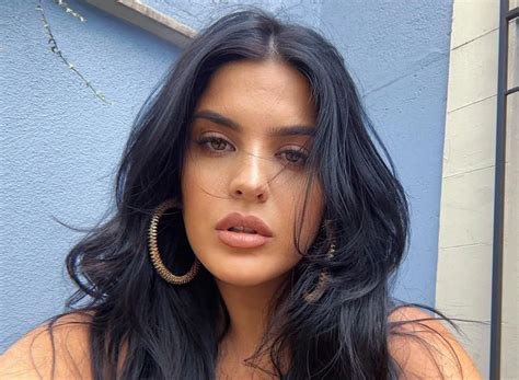 Zelma Cherem in Bathing Suit Hits the "Sauna" — Celebwell