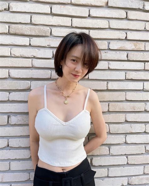 7 Unedited Photos Of Running Man Actress Song Ji Hyo S Stunning IRL