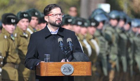 Presidente Boric Aprueba Alto Mando De Carabineros Y Por Primera