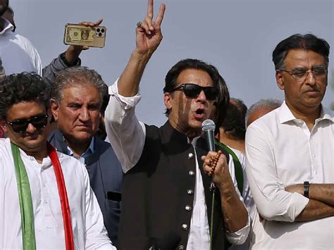 Imran Khans Pti Emerges As Main Beneficiary In Pakistans Bye