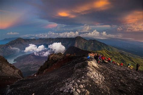 Jalur Pendakian Gunung Rinjani Dibuka Kembali 1 April 2024