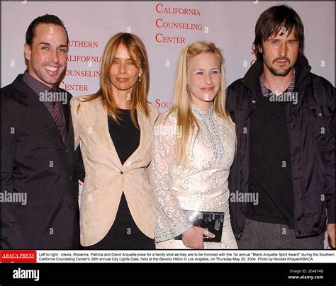 Left to right : Alexis, Rosanna, Patricia and David Arquette pose for a ...