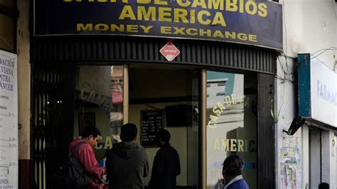 Por Qu Hay Escasez De D Lares En Bolivia Y Qu Efectos Tiene Sobre La