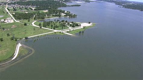 Officials Warn Lake Goers Of Drowning Risks