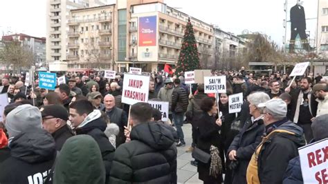 Nis protesta e PSD së kundër Speciales Epoka e Re