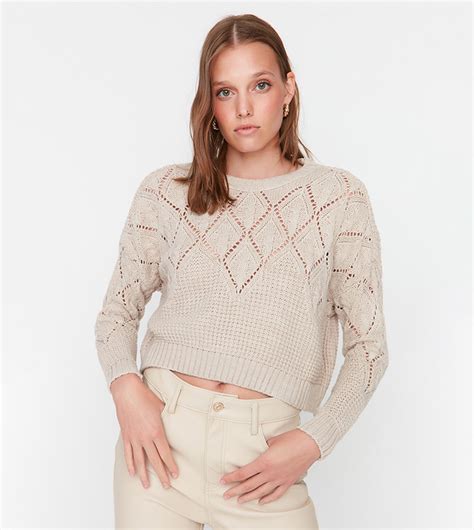 Buy Trendyol Eyelet Knit Crop Sweater In Beige 6thstreet Qatar