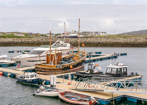 Lochboisdale History - Lochboisdale Harbour