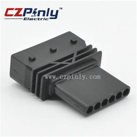 China Custom 6 Pin Waterproof Automotive Connector Manufacturers