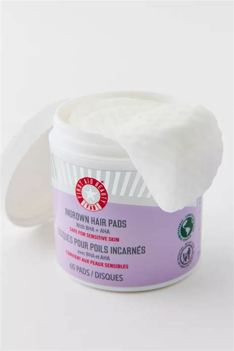 First Aid Beauty Ingrown Hair Exfoliating Pads Urban Outfitters