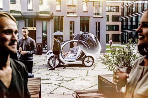 Carsharing der Zukunft smart präsentiert autonomes Konzeptfahrzeug