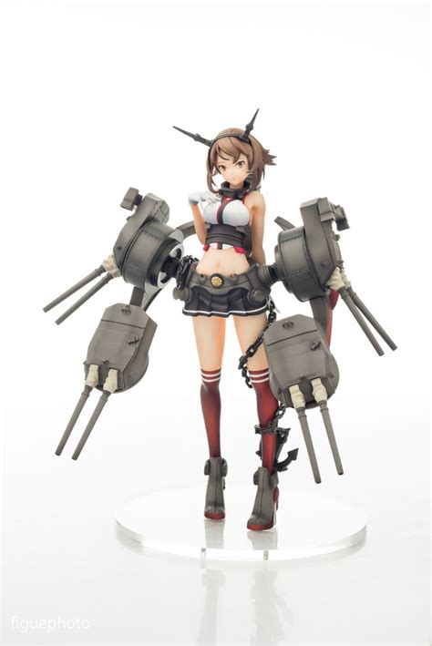 今日は、 キューズq さんからもう一つ、「艦隊これくしょん 艦これ 陸奥」の紹介です。 原型製作は、グリズリーパンダさん。 彩色は