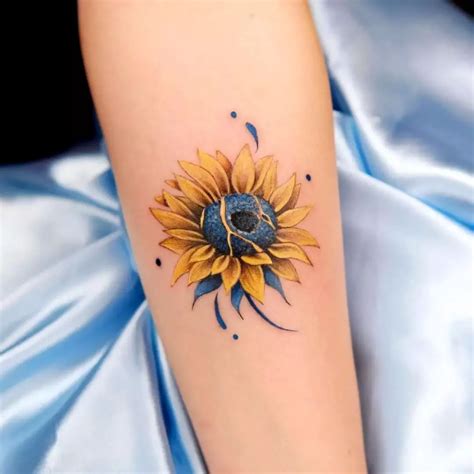 Best Sunflower Tattoo Design Ideas And Meaning Artofit