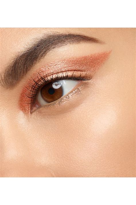 Yves Saint Laurent Sequin Crush Pırıltılı Tekli Göz Farı Confident Nude